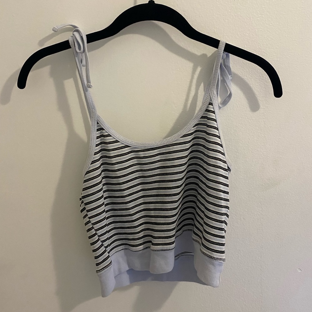 Urban Outfitters stripes cropped top with bows!